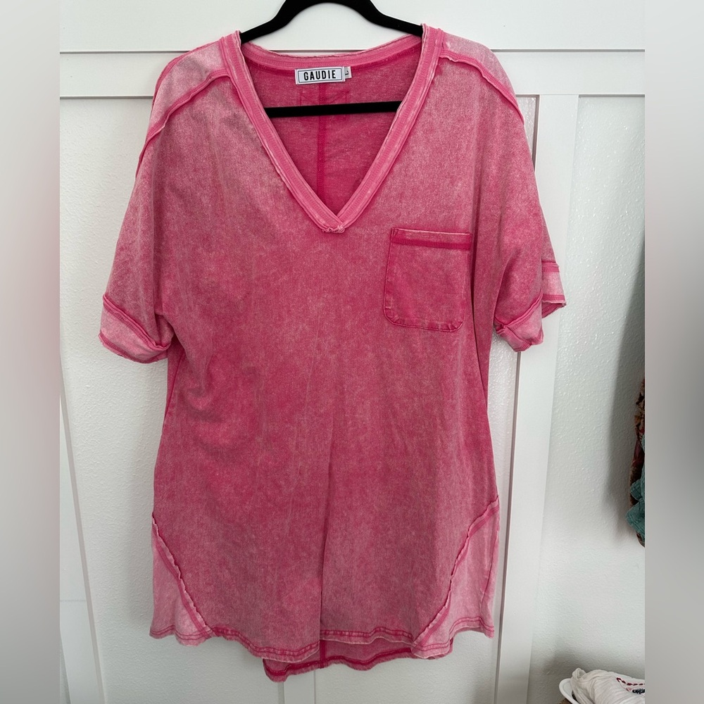 Gaudi' Vivid Pink Short Sleeve Tee
